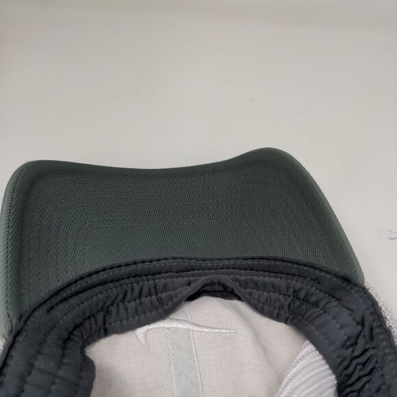 Nike Golf Hat Gray White Size S/M Mesh Back Embroidered Swoosh Logo - Picture 10 of 12